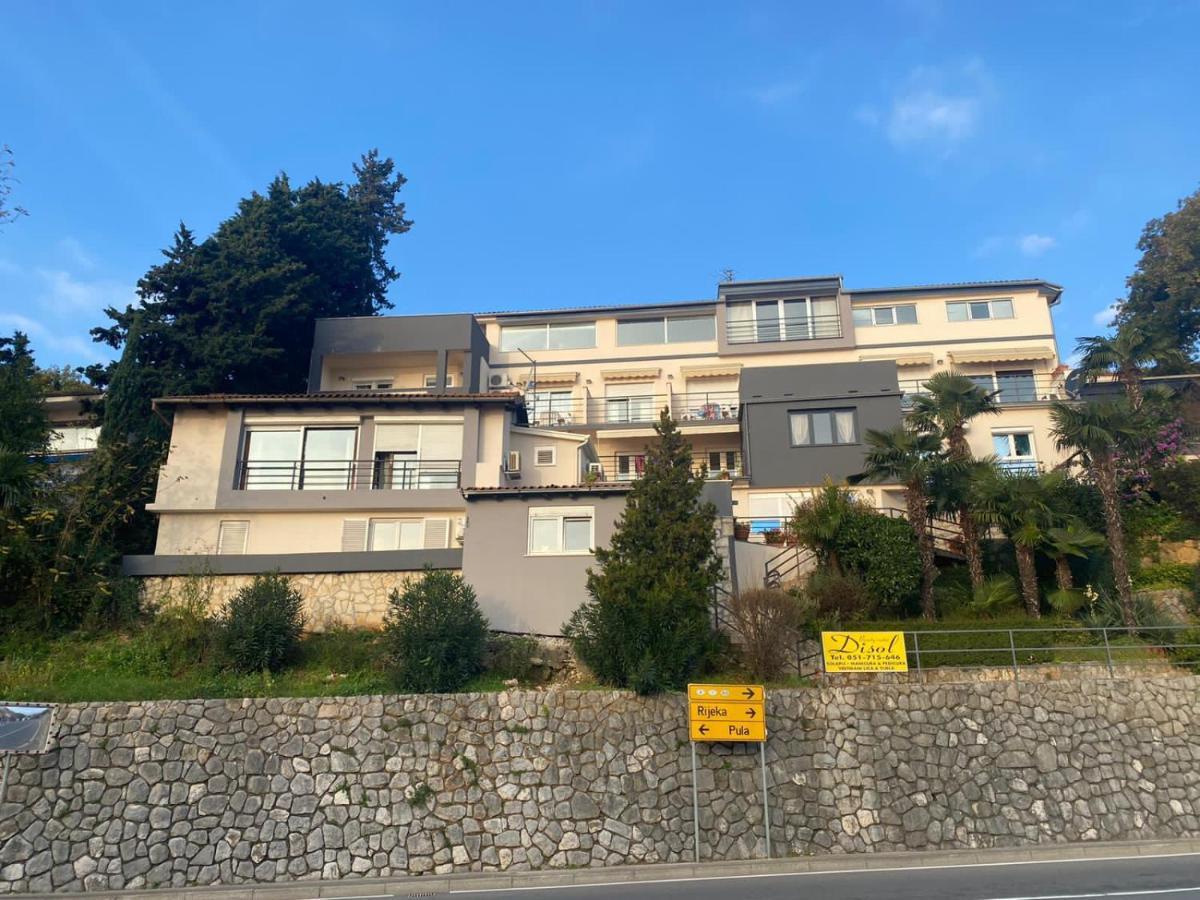 Apartments Diana Opatija Exterior photo
